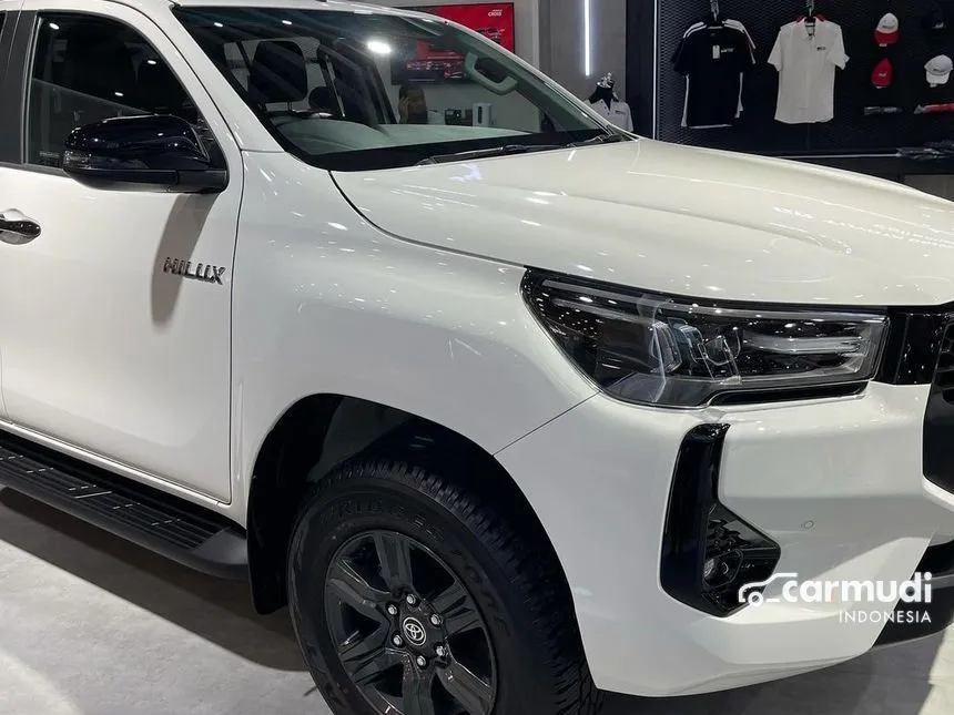 2024 Toyota Hilux V Dual Cab Pick-up