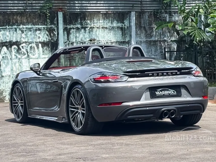2021 Porsche 718 Boxster S Convertible
