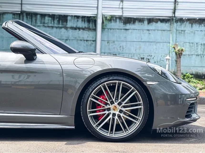 2021 Porsche 718 Boxster S Convertible