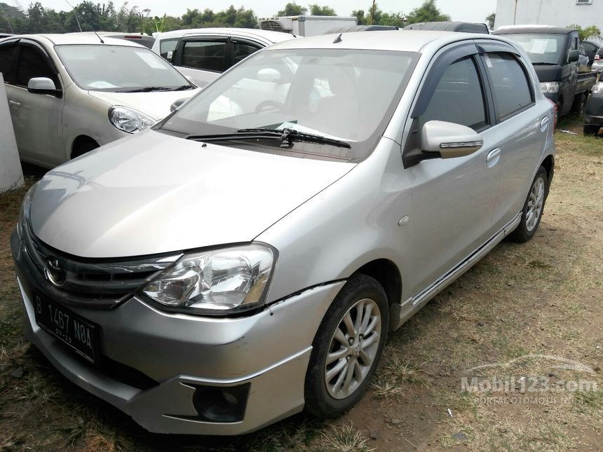 Jual Mobil  Toyota  Etios  Valco  2014 G 1 2 di DKI Jakarta 