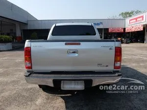 2010 Toyota HILUX VIGO 2.5 E Prerunner Double Cab Pickup