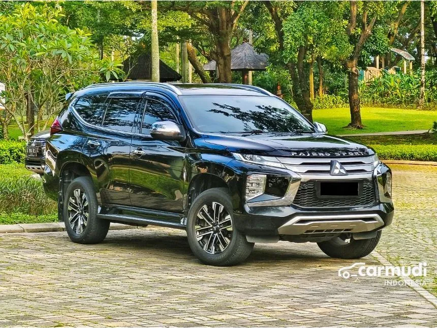 2022 Mitsubishi Pajero Sport Dakar 4x2 SUV