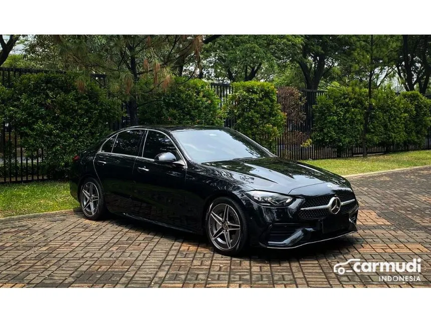 2023 Mercedes-Benz C300 AMG Line Sedan