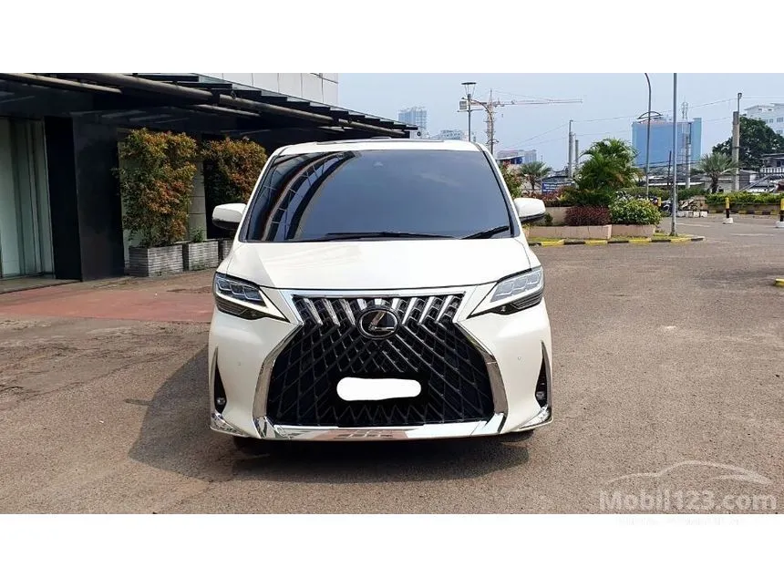 Jual Mobil Lexus LM350 2022 3.5 di DKI Jakarta Automatic Van Wagon Putih Rp 1.575.000.000