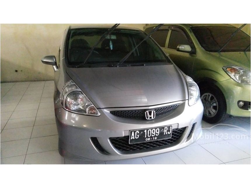 ringan motor cicilan kredit Timur Jazz Honda VTEC Jual 2007 Manual 1.5 Mobil di Jawa