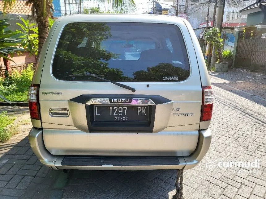 2017 Isuzu Panther LS SUV