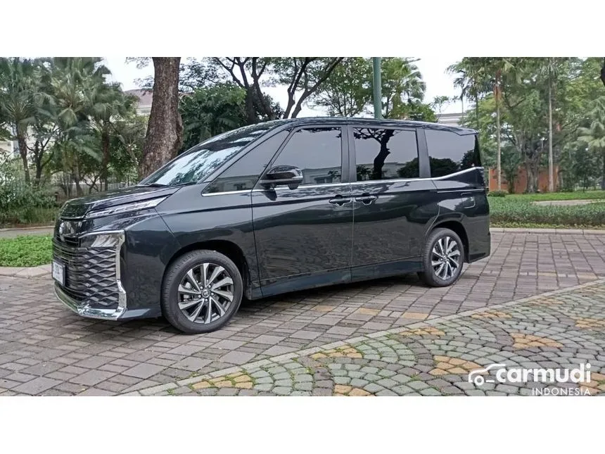 2024 Toyota Voxy (Non Premium Color) MPV