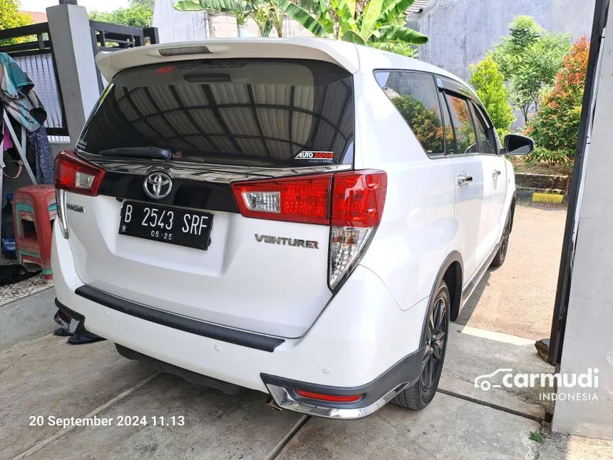 2020 Toyota Innova Venturer Wagon