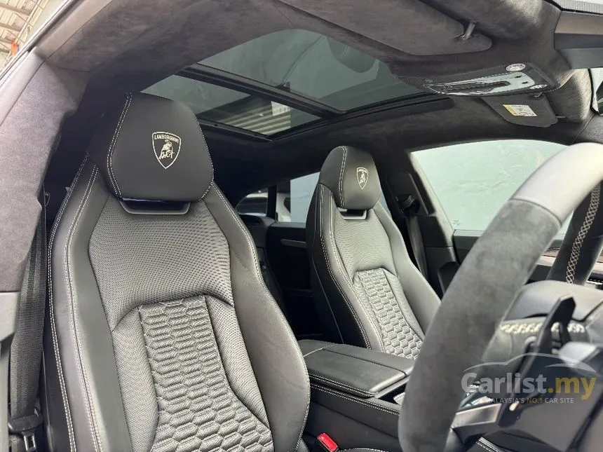 2019 Lamborghini Urus SUV