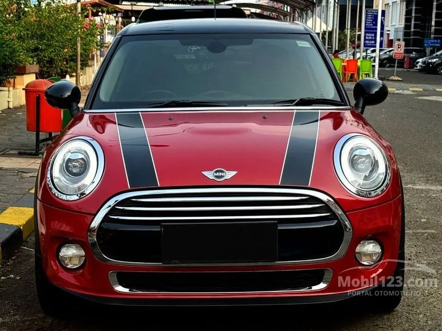 2017 MINI Cooper Hatchback