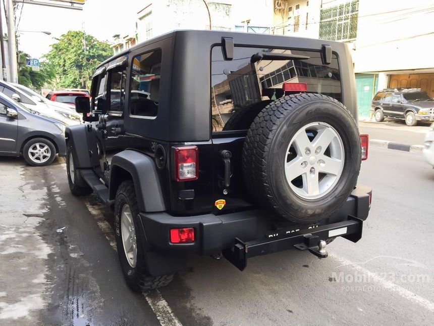 Jual Mobil Jeep Wrangler 2009 Rubicon 3.8 di Sumatera ...