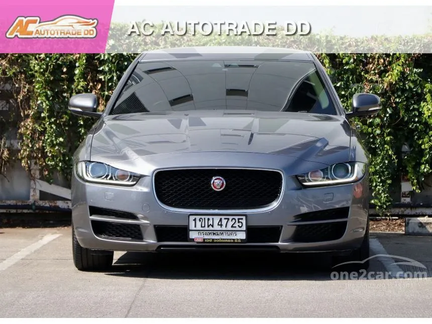 2019 Jaguar XE R-SPORT Sedan