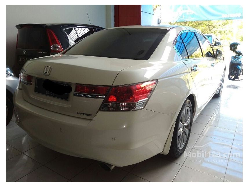 Jual Mobil  Honda Accord  2012 VTi 2 4 di Jawa Timur 