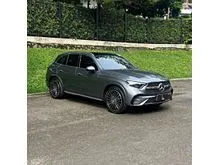 2023 Mercedes-Benz GLC300 2.0 AMG Line 4MATIC SUV GOOD DEAL LOW ODO 2024 GLC 300 new model