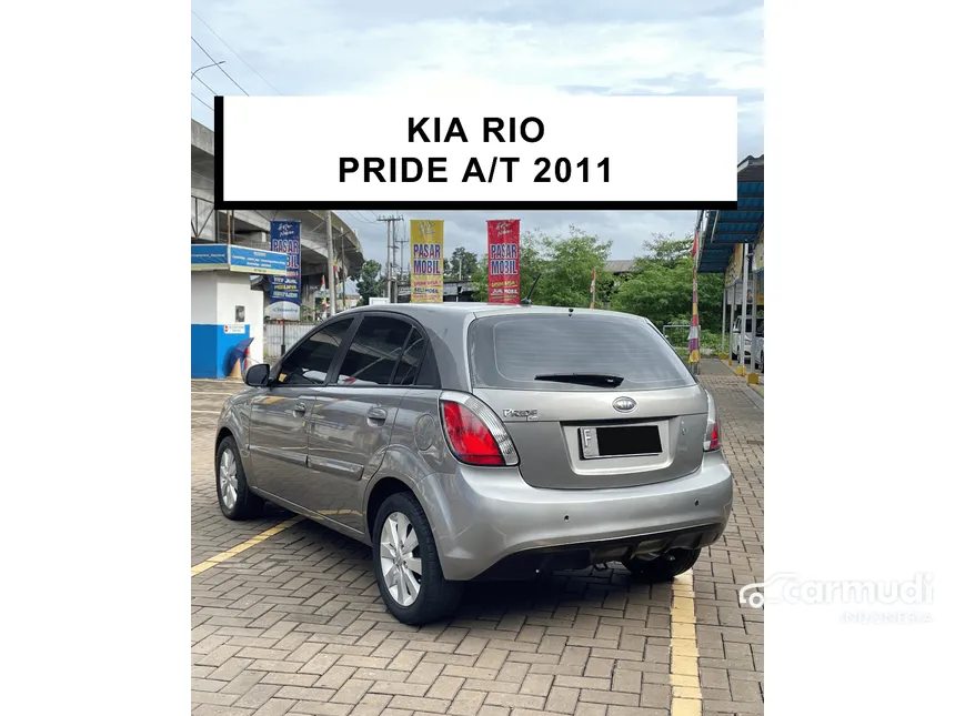 2011 KIA Pride Hatchback