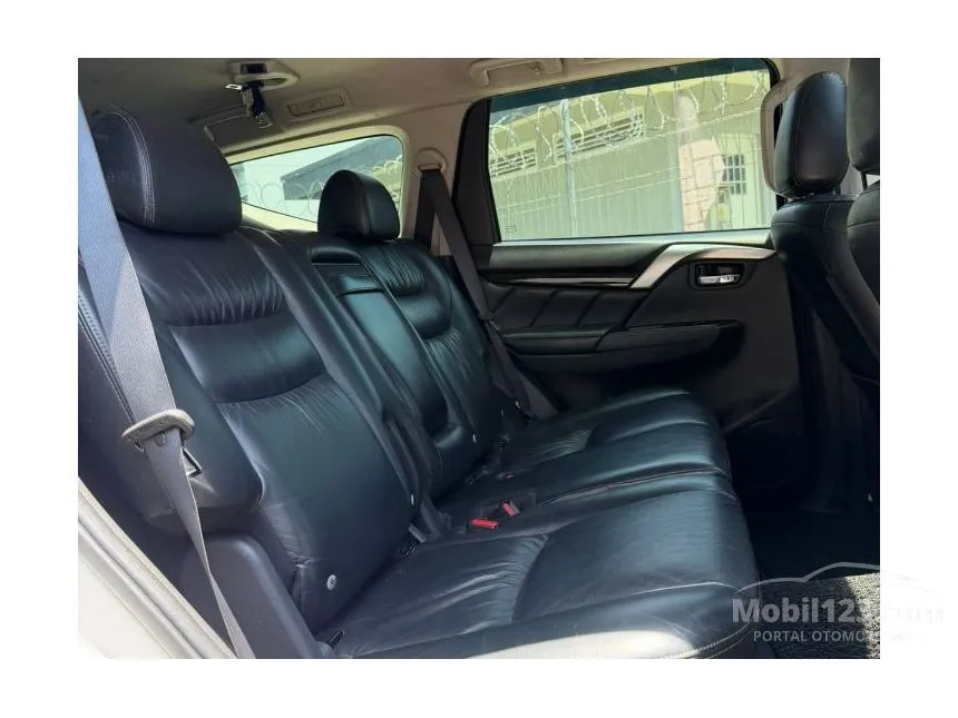 2020 Mitsubishi Pajero Sport Dakar 4X2 SUV