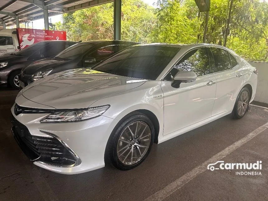 2023 Toyota Camry HV TSS 2 Sedan