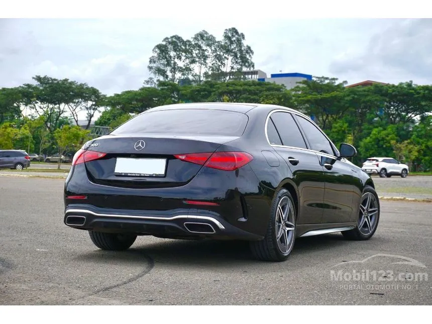 2022 Mercedes-Benz C300 AMG Line Sedan