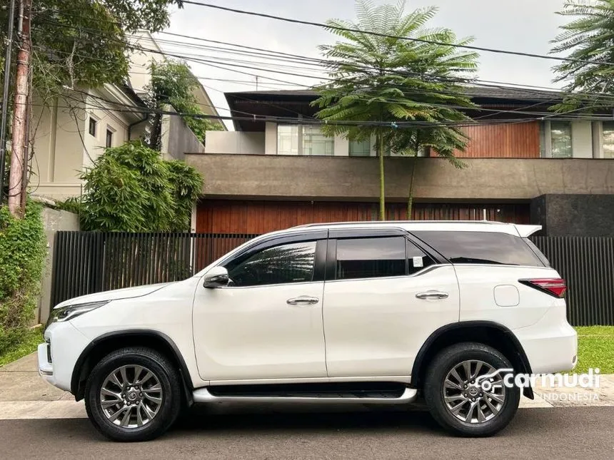 2022 Toyota Fortuner VRZ 4X2 SUV