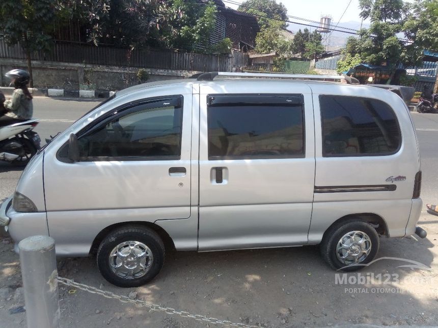 Jual Mobil  Daihatsu Zebra  1996 1 3  di Jawa Barat Manual 