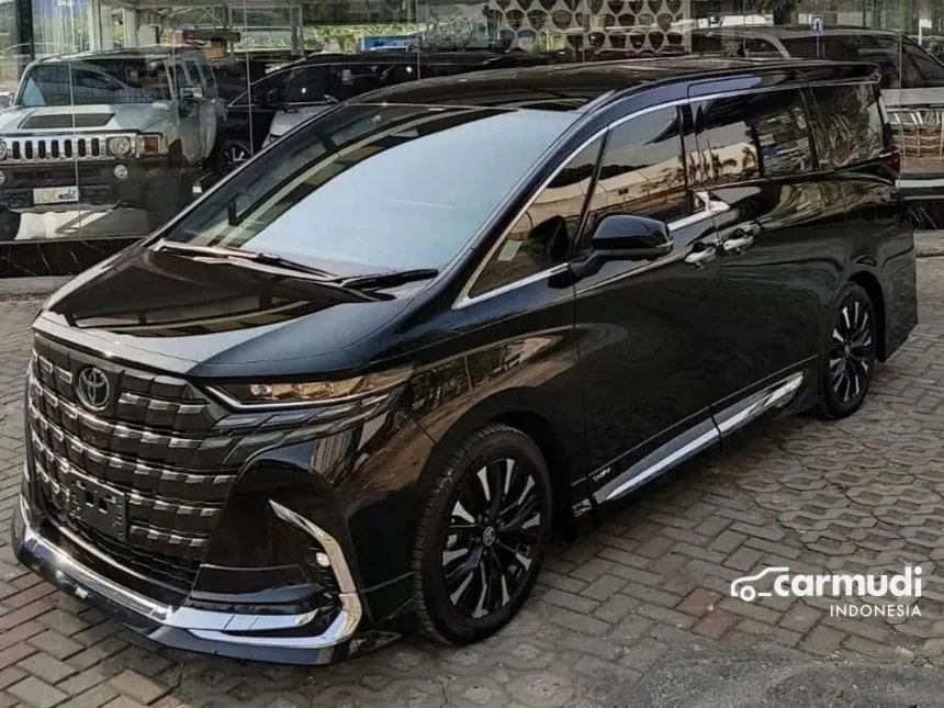 2024 Toyota Alphard HEV MPV