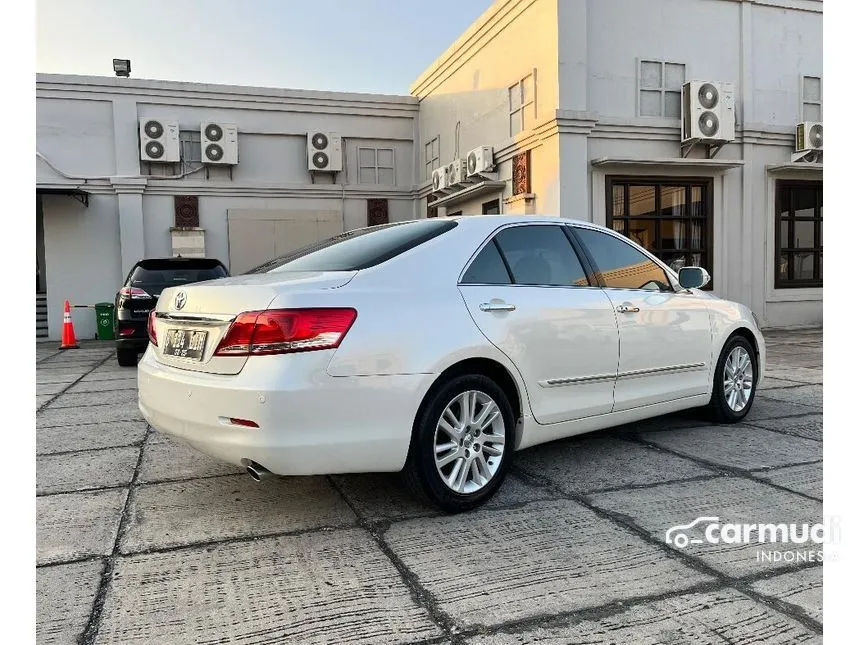 2010 Toyota Camry V Sedan