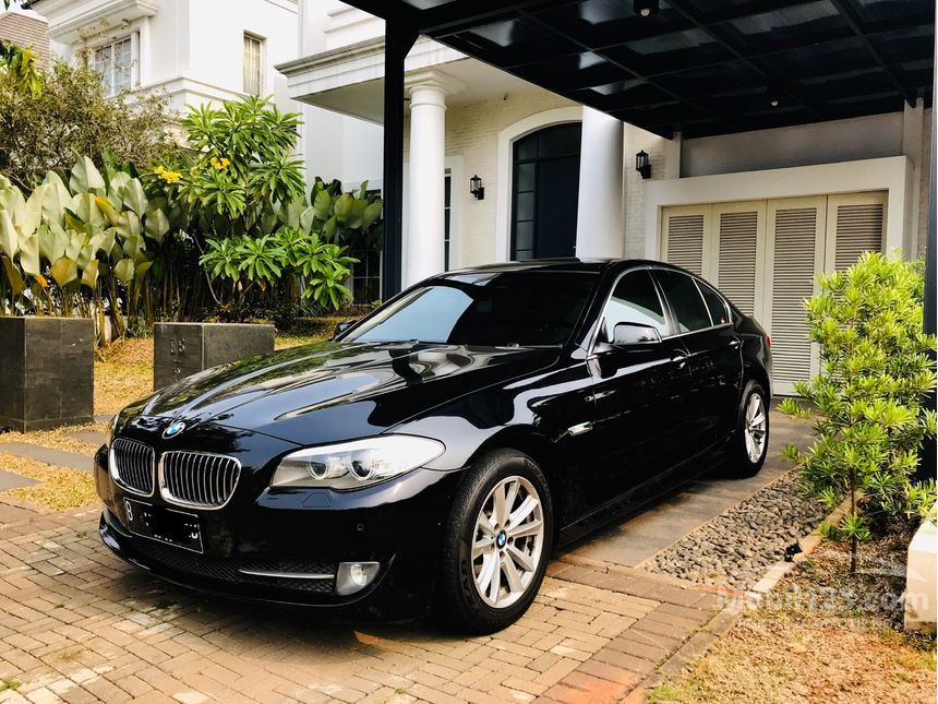  Jual  Mobil BMW  520i  2012 Luxury 2 0 di DKI Jakarta 