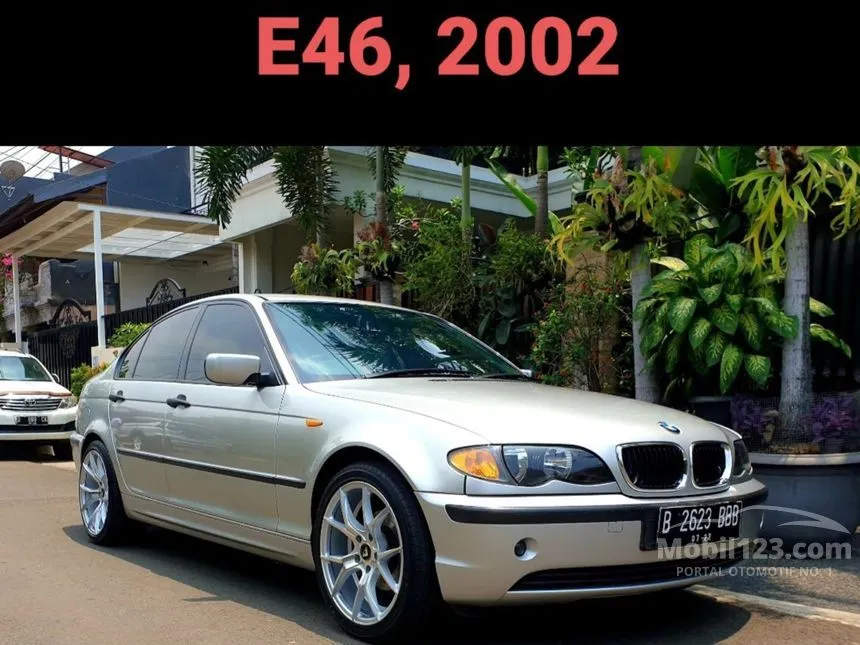 Jual Mobil BMW 318i 2002 2.0 di DKI Jakarta Automatic Sedan Silver Rp 109.000.000
