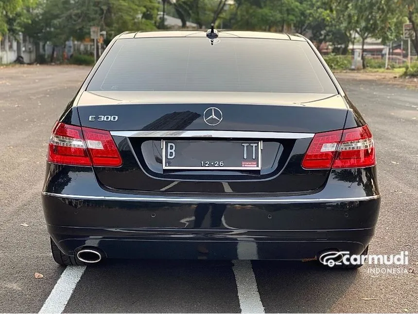 2011 Mercedes-Benz E300 Avantgarde AMG Sedan