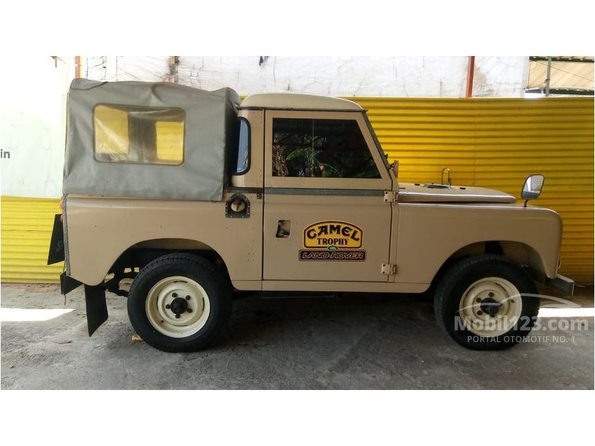 Jual Mobil  Land  Rover  Defender 1980 2 3 Manual 2 3 di DKI 