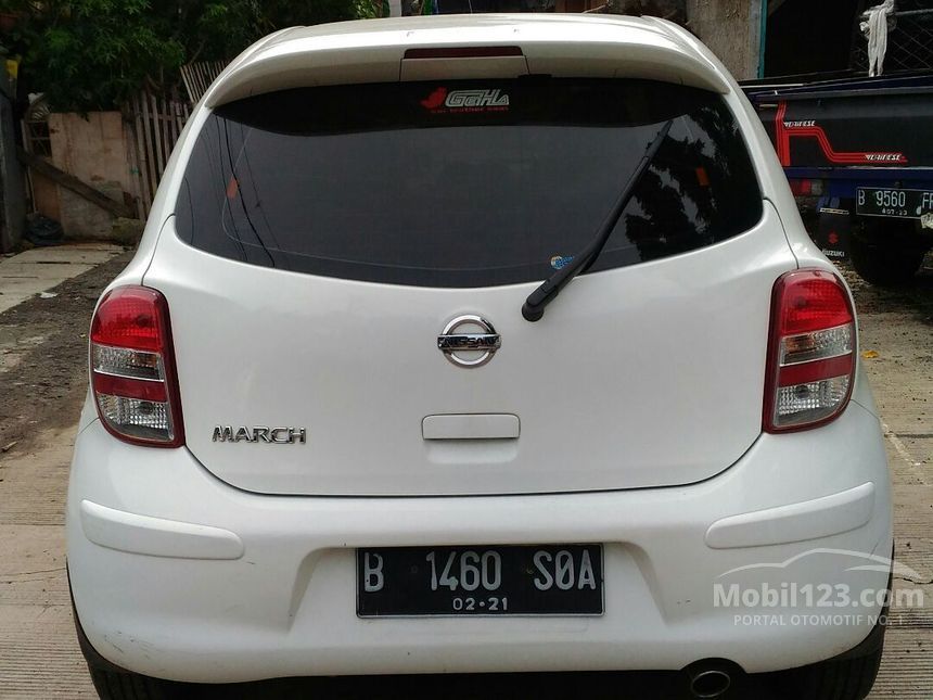 2011 Nissan March XS Hatchback