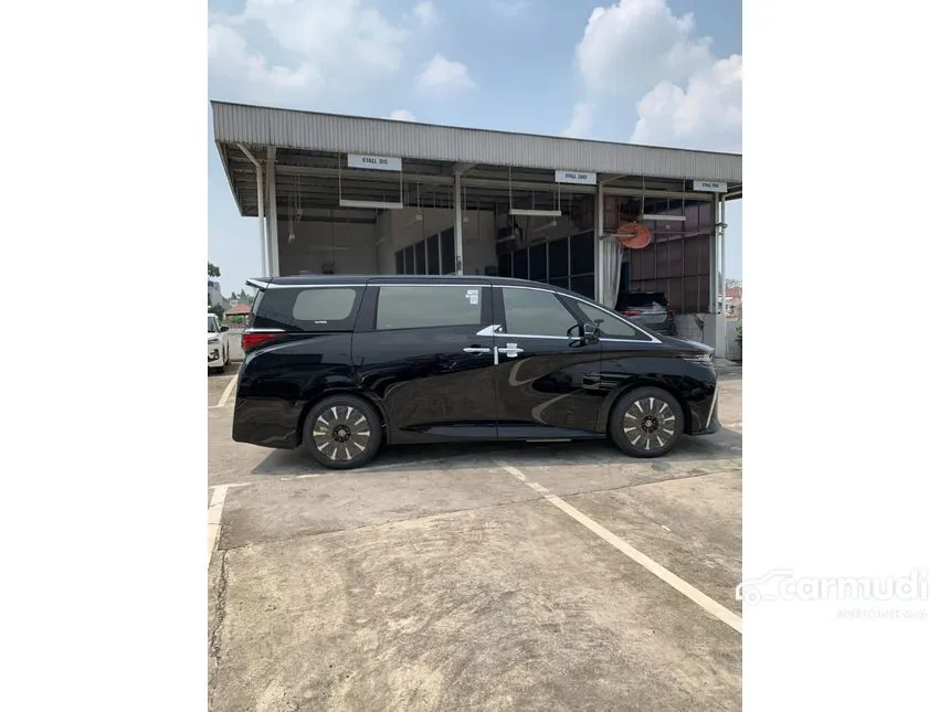 2024 Toyota Alphard G MPV