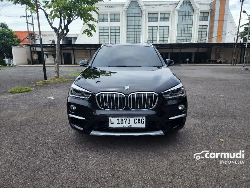 Jual Mobil BMW X1 2018 sDrive18i xLine 1.5 di Jawa Timur Automatic SUV Hitam Rp 460.000.000