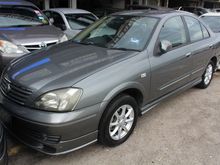 2011 Nissan Sentra 1.6 Sport Luxury Sedan - WELL MAINTAINED --