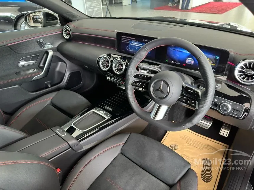 2025 Mercedes-Benz CLA200 AMG Line Coupe