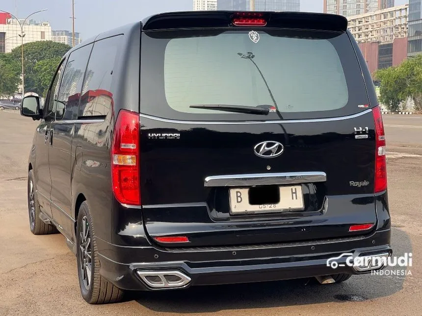 2018 Hyundai H-1 Royale Limited MPV