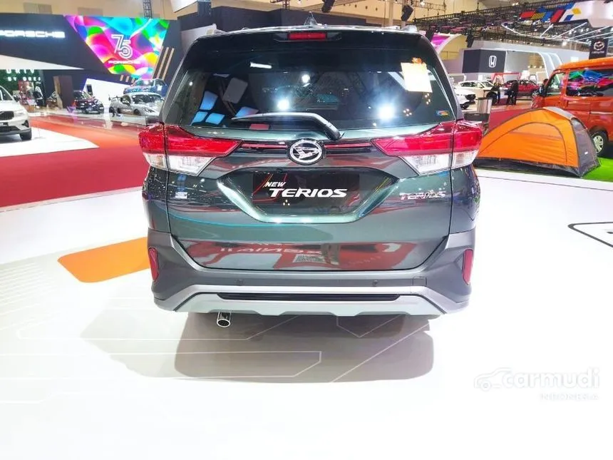 2024 Daihatsu Terios R Custom SUV