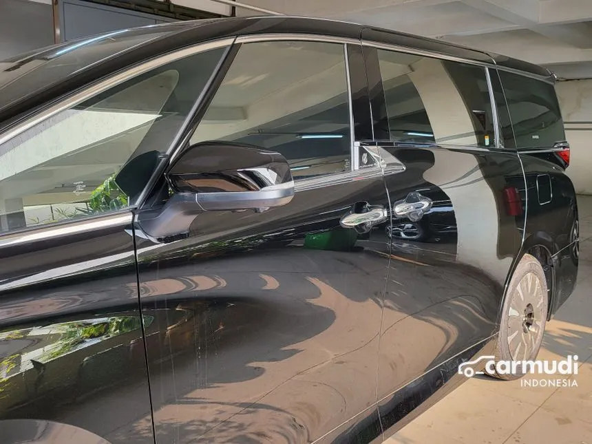 2025 Toyota Alphard HEV (Non Premium Color) MPV