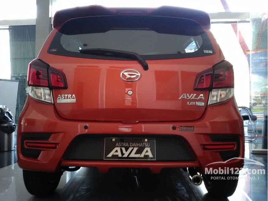 Jual Mobil Daihatsu Ayla 2017 R Deluxe 1 2 di DKI Jakarta 