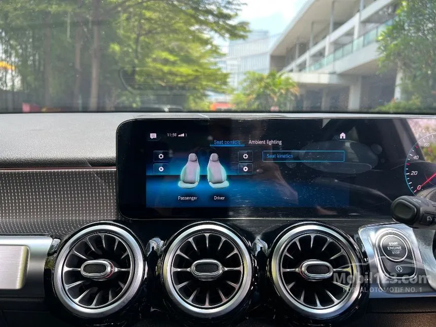 2021 Mercedes-Benz GLB200 Progressive Line SUV