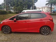 Honda Jazz RS 2017 MATIC MERAH langsung pemakai pajak panjang km rendah No HRV BRV