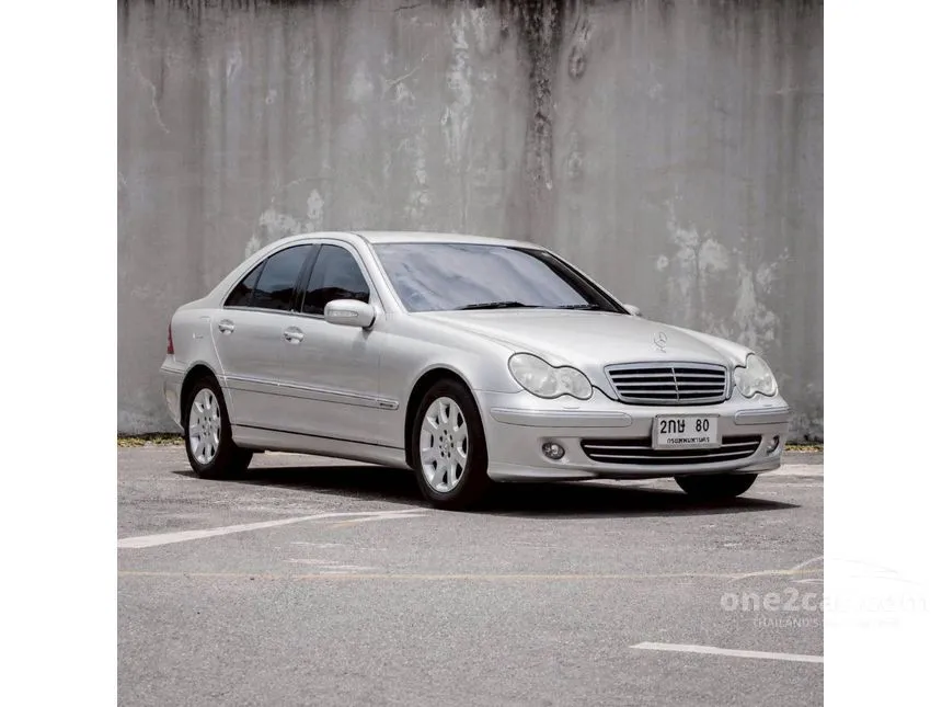 2005 Mercedes-Benz C180 Kompressor Elegance Sedan