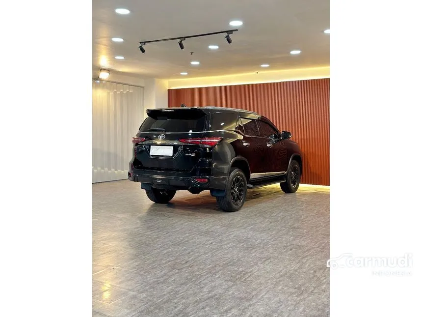 2023 Toyota Fortuner GR Sport 4X2 SUV