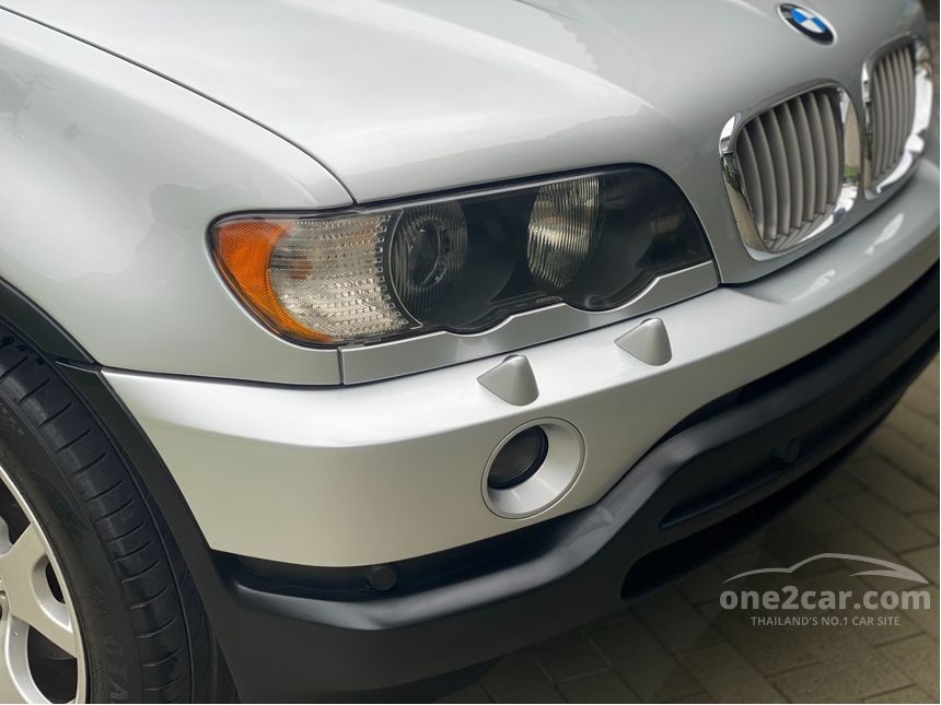BMW X5 2001 4.4 in กรุงเทพและปริมณฑล Automatic SUV สีเทา for 499,000