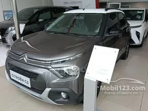 2025 Citroen C3 1.2 Puretech 82 (Two Tone) SUV