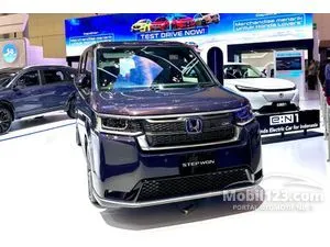 2025 Honda Stepwgn 2.0 SPADA e:HEV MPV