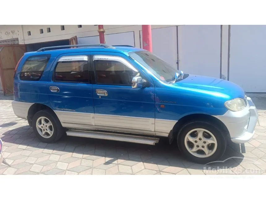 2003 Daihatsu Taruna FGX SUV