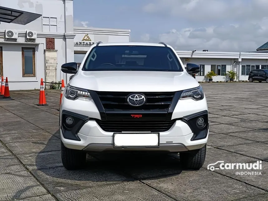 2018 Toyota Fortuner VRZ TRD 4X2 SUV