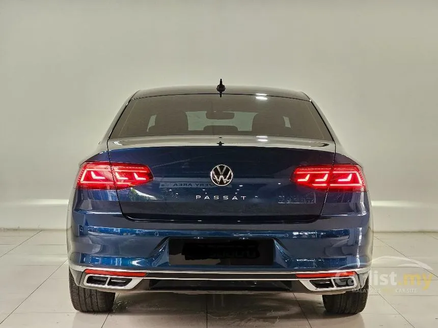 2022 Volkswagen Passat R-line Sedan