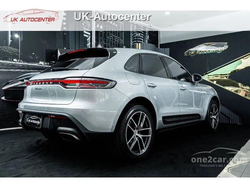 2022 Porsche MACAN SUV